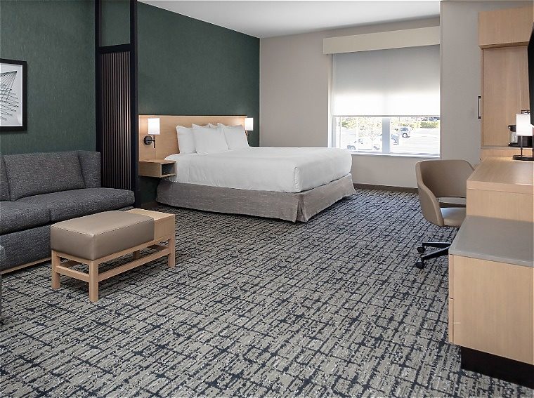 Charlotte / University Research Park 3